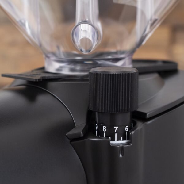 Eureka Helios 65 Coffee Grinder in Matte Black - Image 7