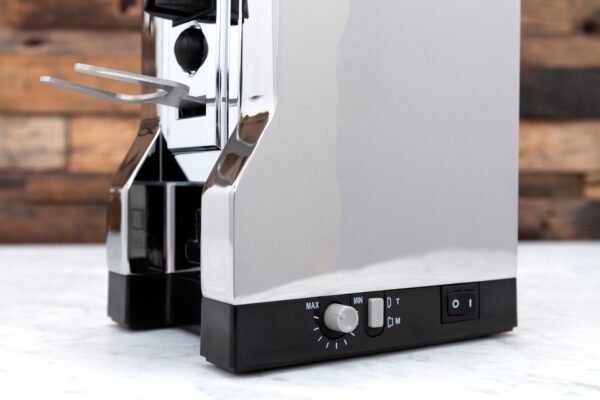 Eureka Mignon Silenzio Espresso Grinder in Chrome - Image 10